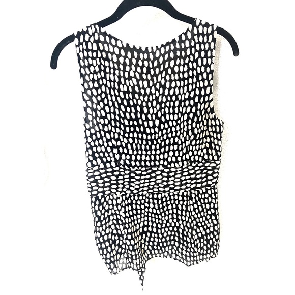Ann Taylor Black & White Sleeveless Blouse - Picture 2 of 4